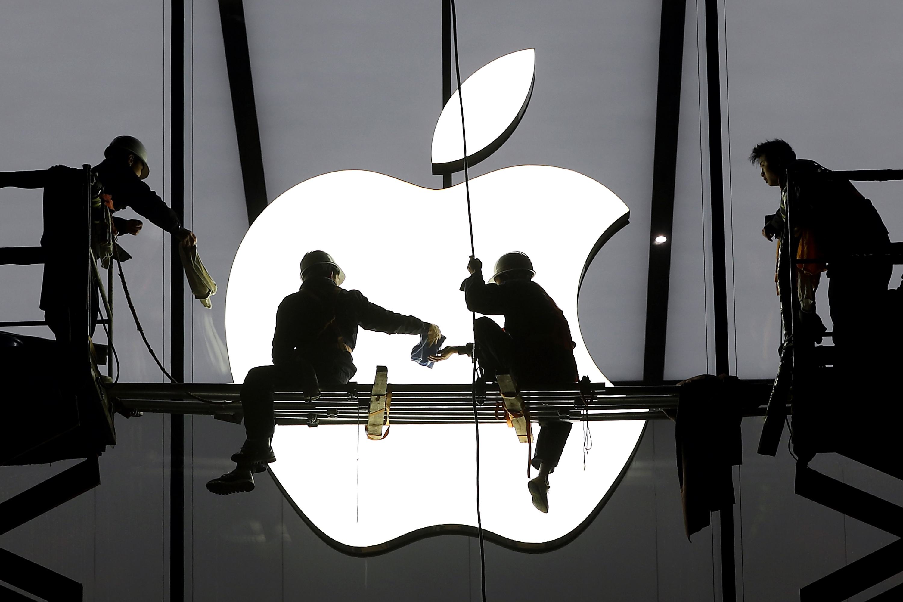 iPhone 8 ajuda Apple a bater novo recorde em bolsa