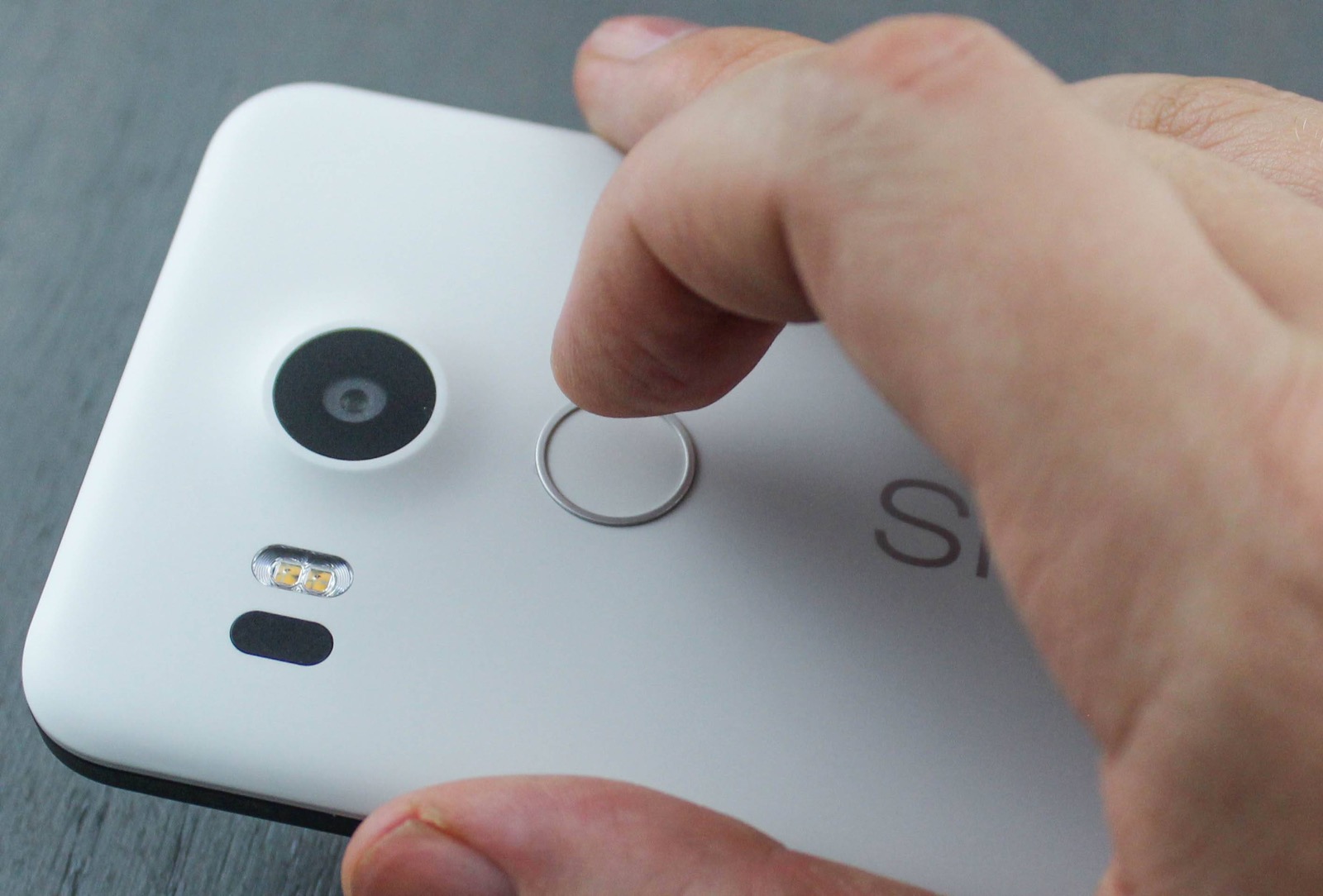 Android 7.1.2 com gestos no leitor de impressão digital dos Nexus