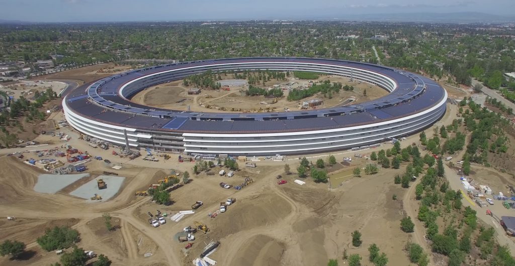 Apple Park – Drone mostra que ainda há muito a fazer