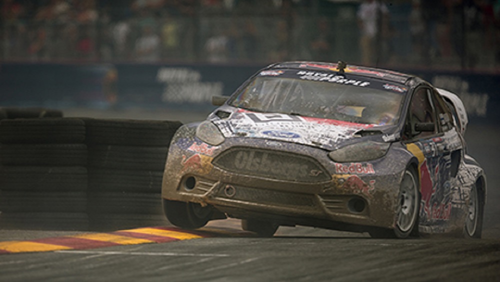 Project CARS 2 em aquecimento