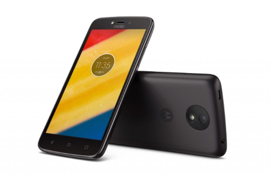 NOS disponibiliza Moto C Plus em primeira mão em Portugal