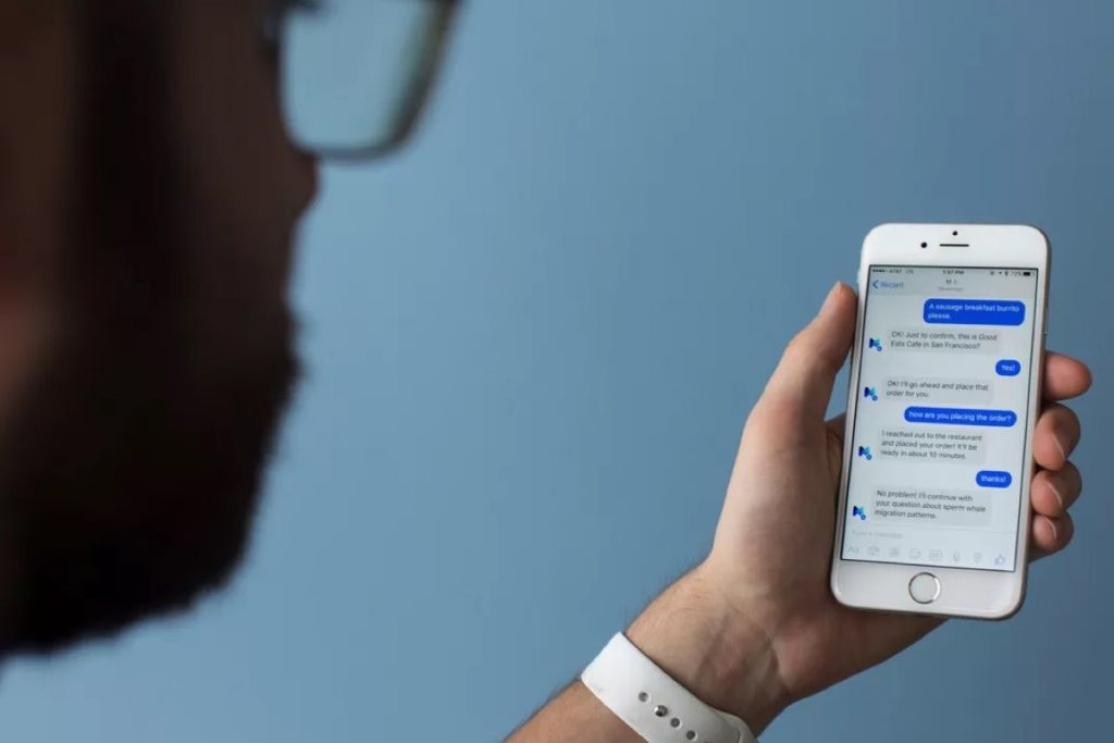 O assistente virtual do Facebook Messenger chegou a Portugal