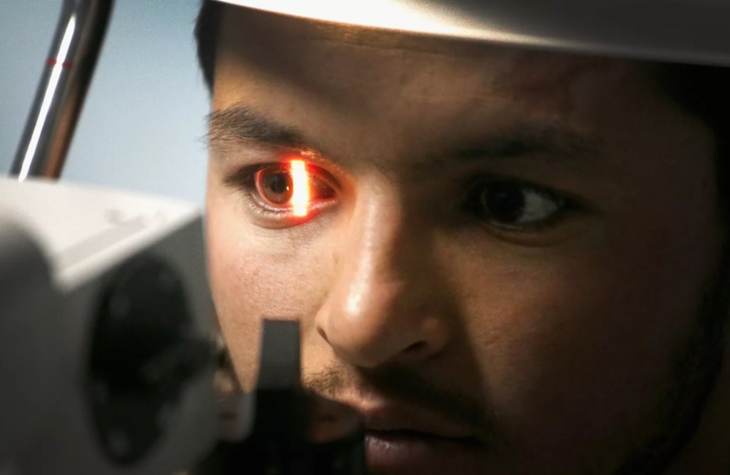 Google: Algoritmo prevê doenças cardíacas através dos olhos