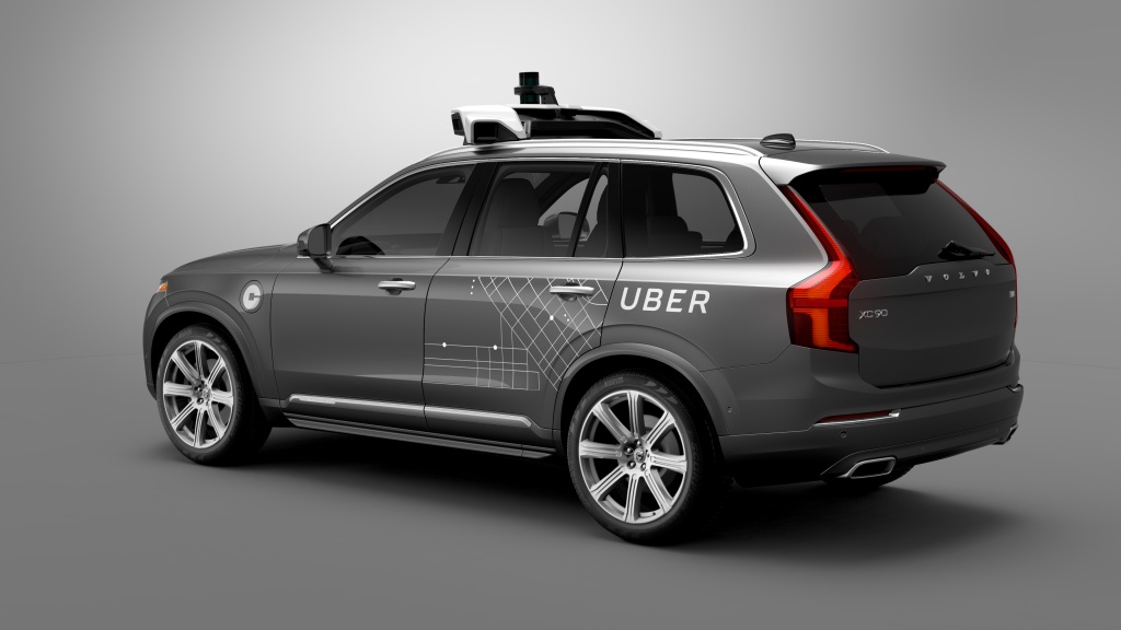 Carro autónomo da Uber atropela mortalmente ciclista nos EUA