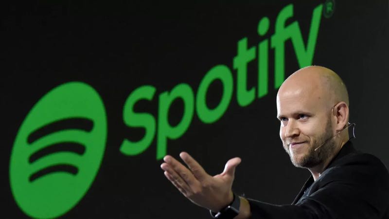 Spotify notifica utilizadores que usam serviço Premium sem pagar
