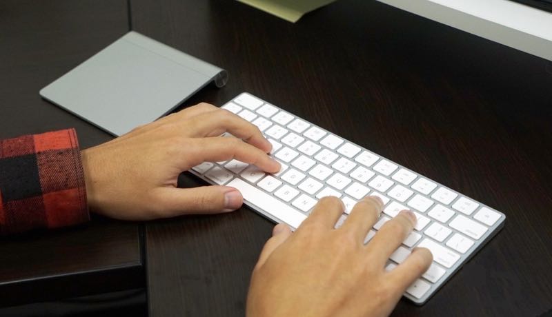 Apple quer criar um teclado à prova de líquidos, migalhas e poeira