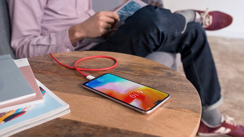 OnePlus explica porque não adicionou carregamento wireless no seu novo flagship