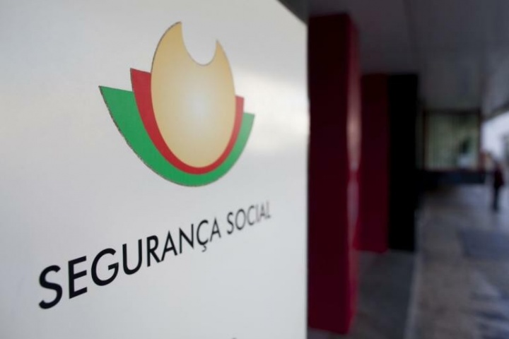 Nomes de 14 mil trabalhadores expostos depois de ataque informático à Segurança Social