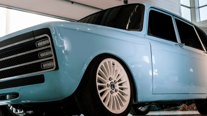 A Kalashnikov criou um veículo elétrico para competir com a Tesla