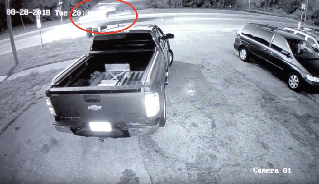 Vídeo mostra acidente espetacular de um Tesla Model S