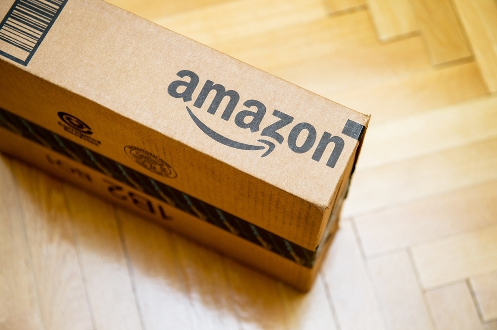 Amazon chega a um bilião de dólares pela primeira vez
