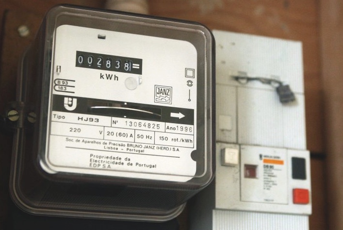EDP deteta “avultada fraude” em fuga de contagem de kWh
