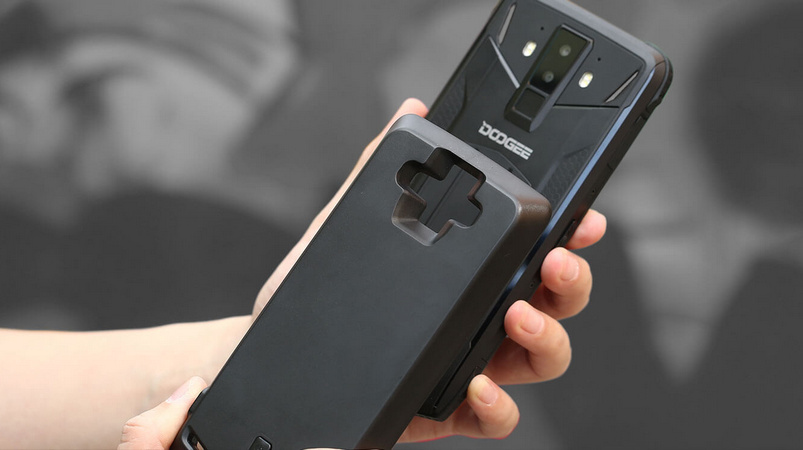 Doogee prepara-se para lançar smartphone modular da Era do 5G