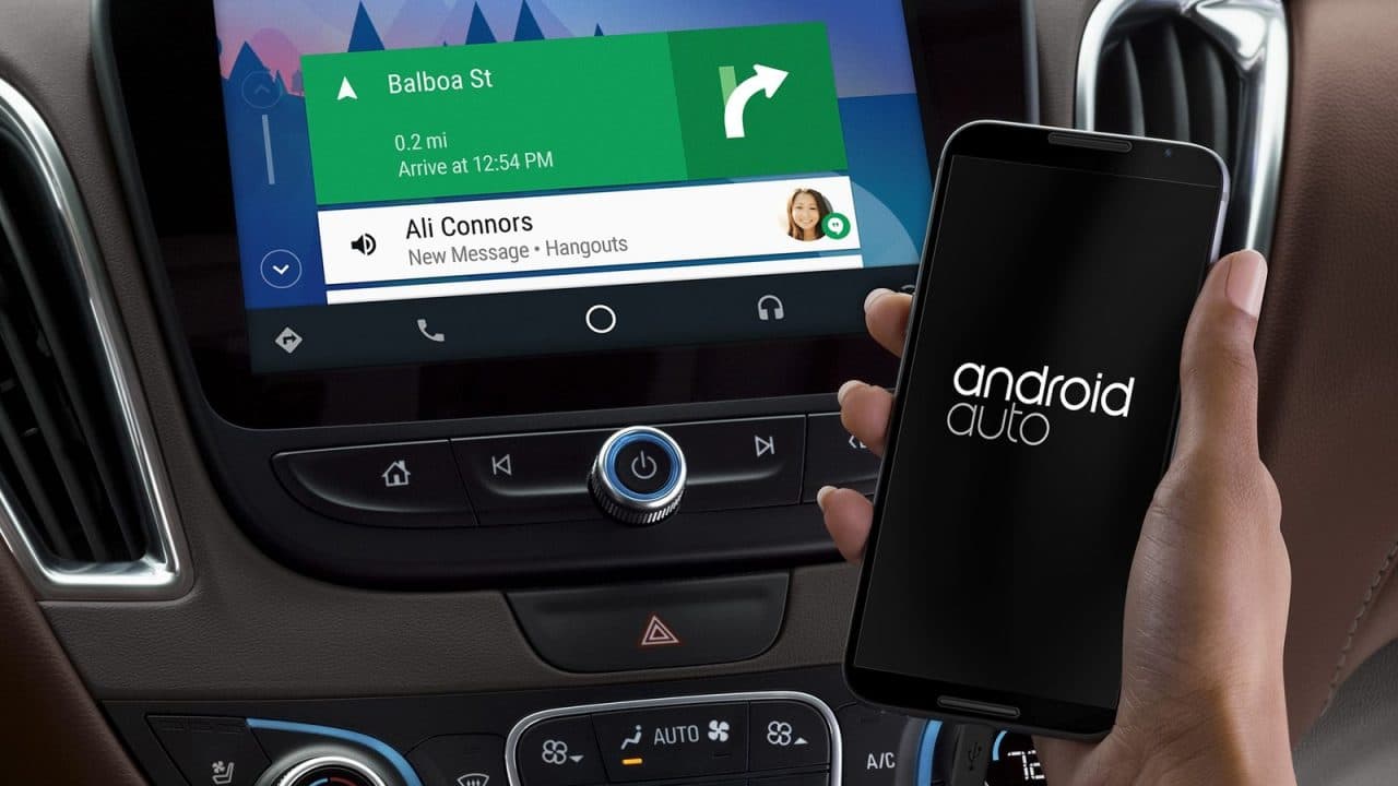 Porque é que o Android Auto utiliza Bluetooth mesmo que ligado por USB?