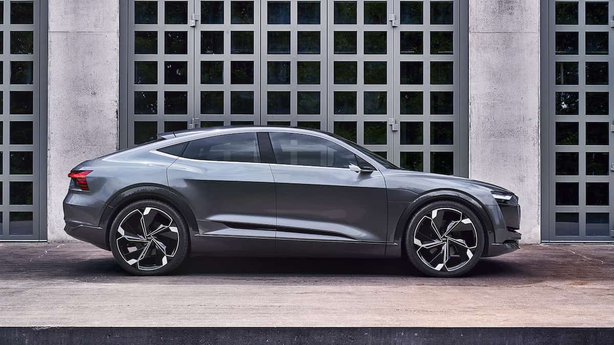 União Europeia promove projeto para carros elétricos com autonomia de 1000 quilómetros