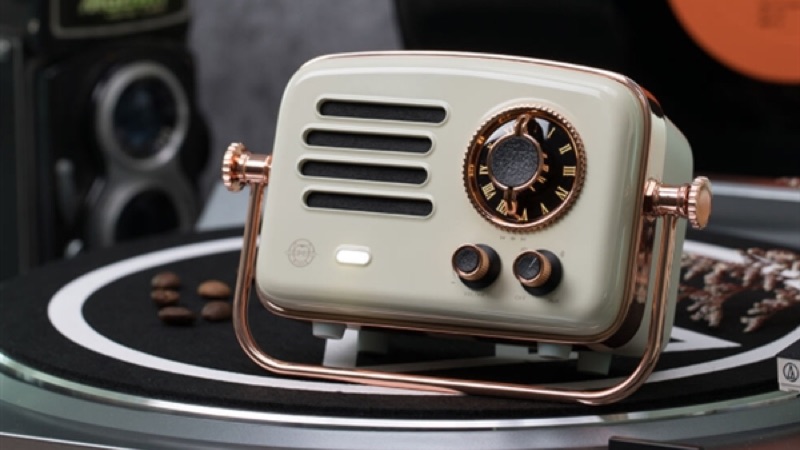O novo e peculiar rádio inteligente da Xiaomi por 65€