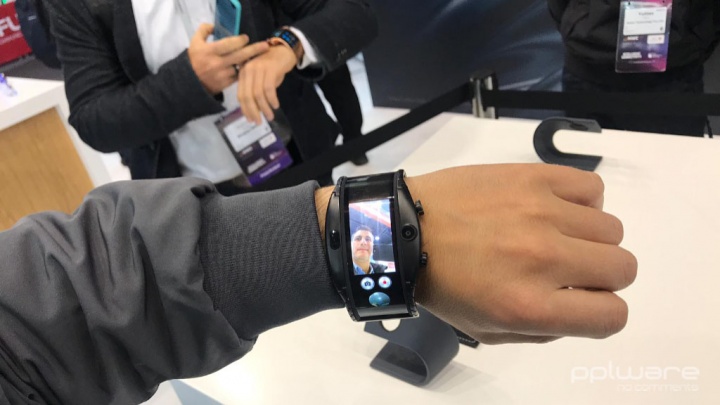 Nubia alpha relógio smartphone MWC19 2 10.47.02