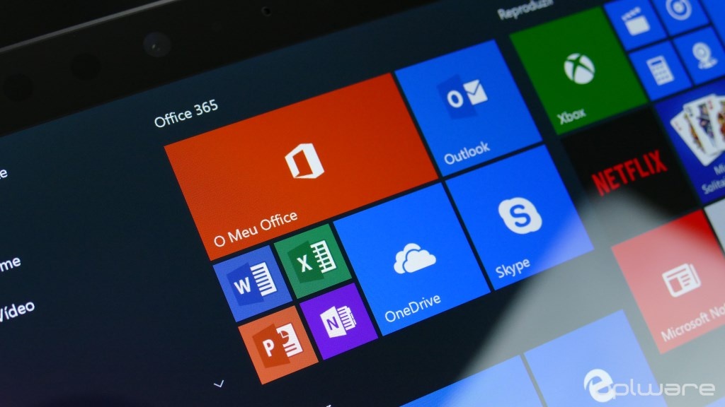 Já tem no seu Windows 10? A Microsoft está a trazer o dark mode para o Word