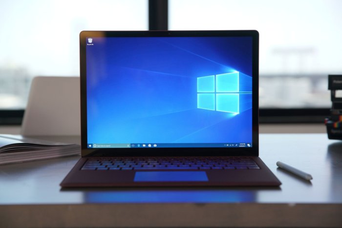 Quais os programas predefinidos no Windows 10? Saiba como mudar