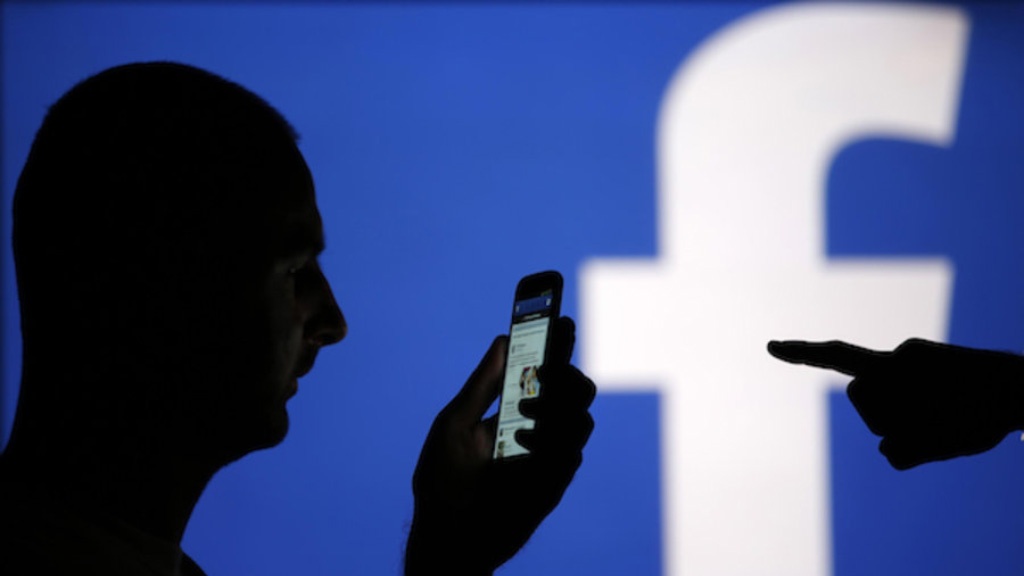 Redes sociais: França quer erradicar o discurso do ódio no Facebook