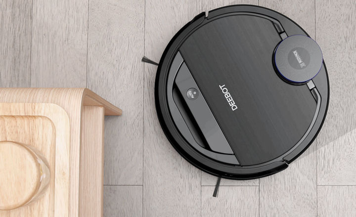 Ecovacs Deebot OZMO 930: Aspira e limpa, mas de forma inteligente