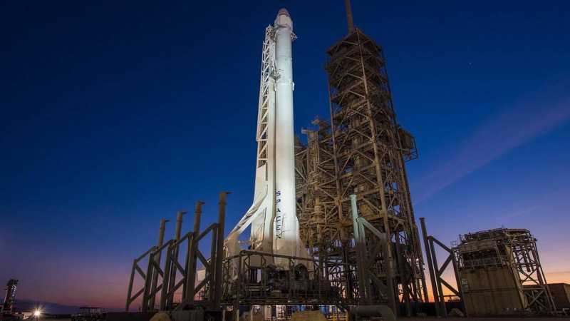 Assista aqui ao lançamento do Falcon 9 da SpaceX com os primeiros satélites da Starlink