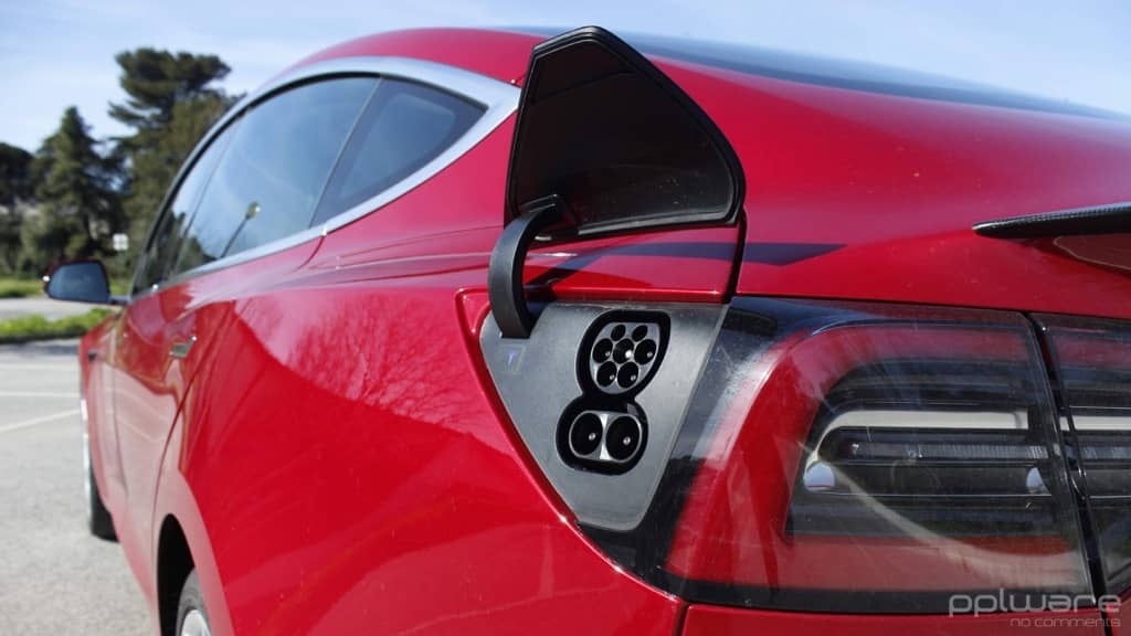 Carros elétricos ganham expressão na Europa apesar da crise no segmento automóvel