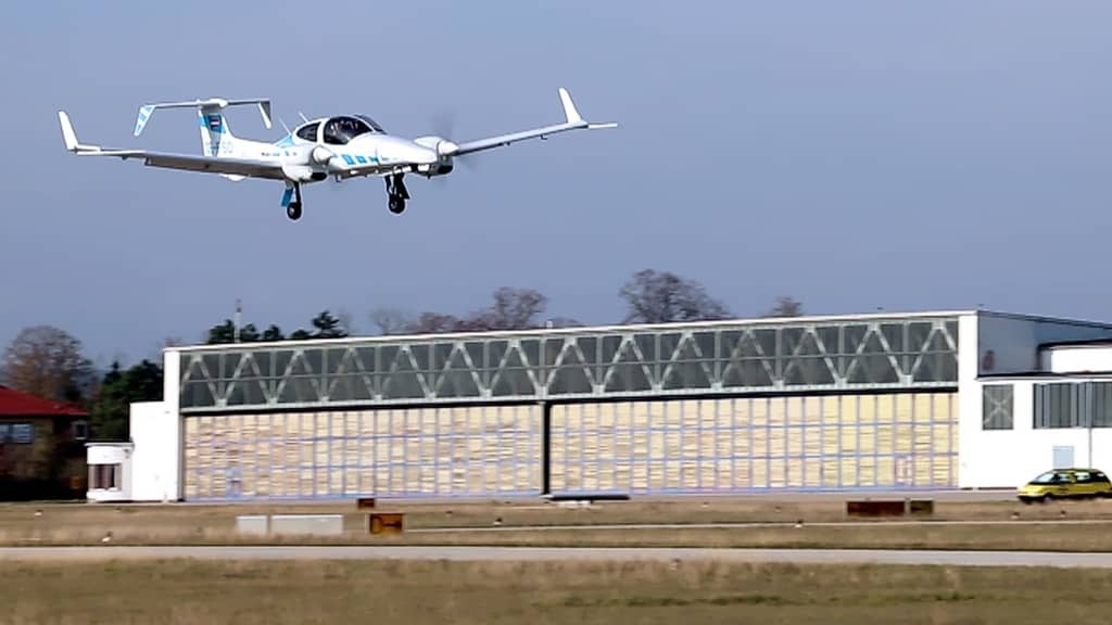Agora os aviões também já aterram de forma totalmente autónoma