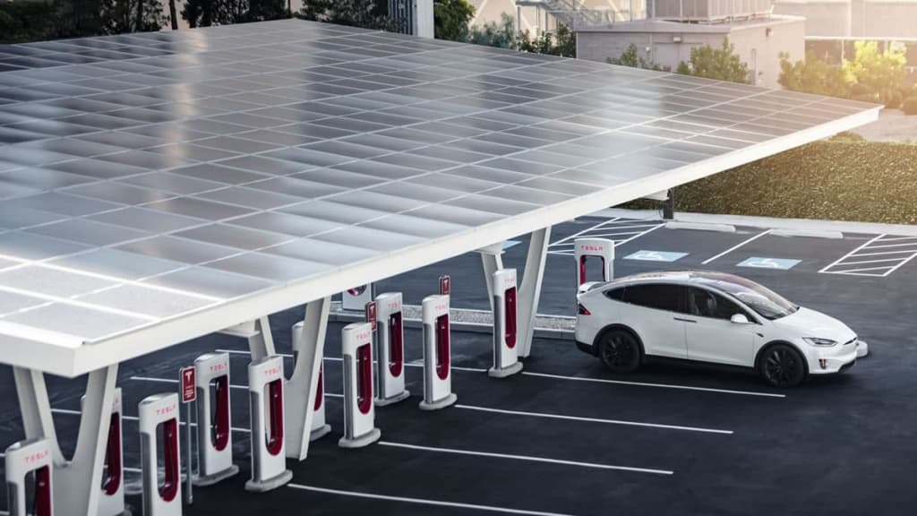Superchargers V3, painéis SolarCity e baterias: Tesla revela o futuro do carregamento