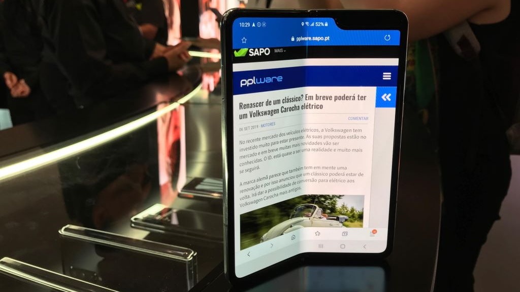Começam a surgir novos problemas no ecrã do Galaxy Fold da Samsung?