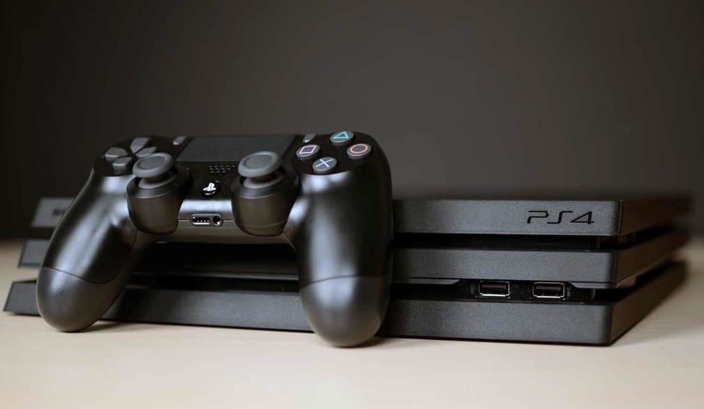 Tem uma PS4? Atualize já o sistema para a versão 8.00