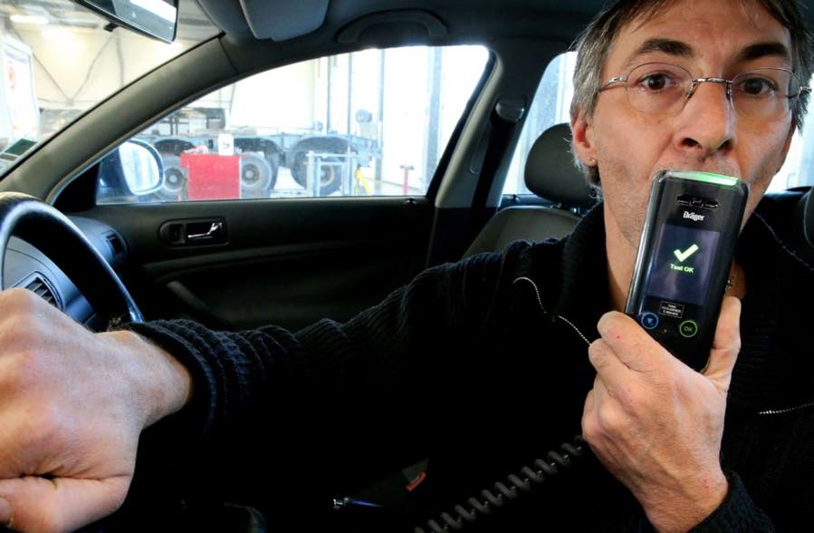 Aprovado! Novos carros vão ter alcoolímetros a partir de 2022