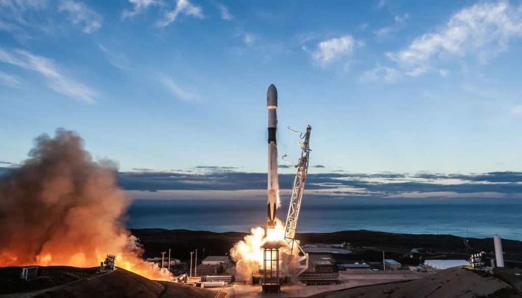 Starlink: Elon Musk é “o homem que poluiu os céus”, acusam os astrónomos!