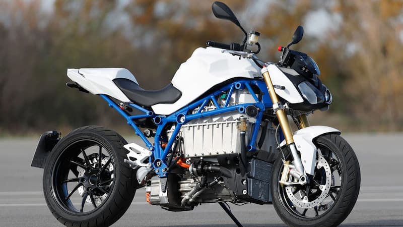BMW revela protótipo de mota elétrica mais rápida que o seu equivalente a gasolina