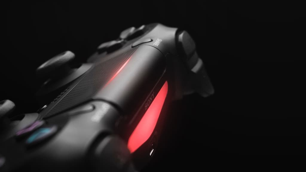 DualShock 5: comando da PS5 poderá ter mais botões na traseira que a atual geração