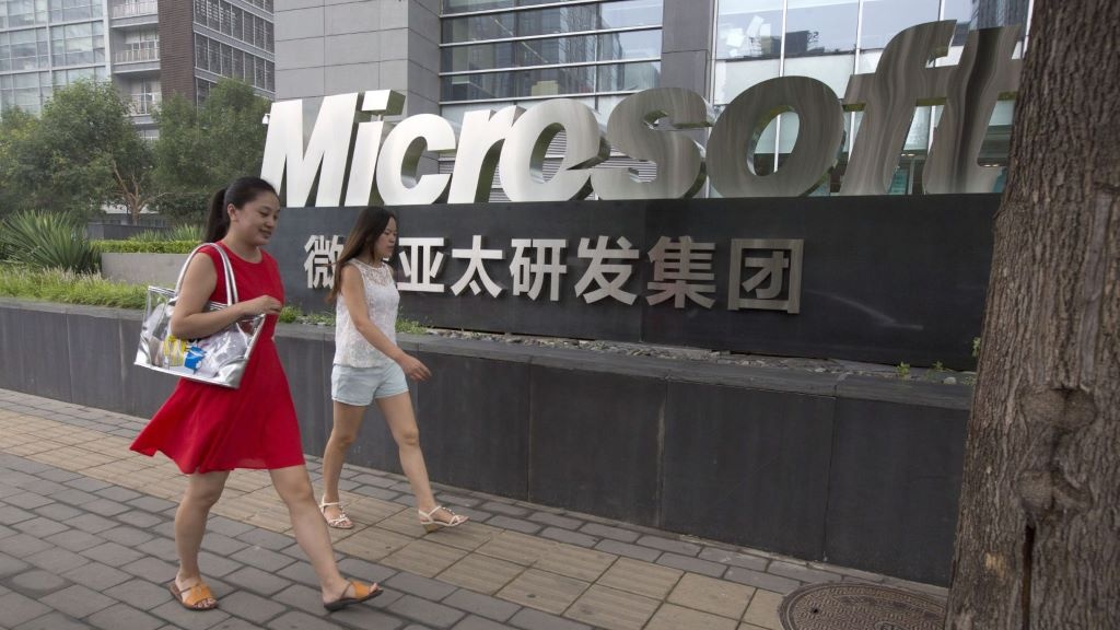 China: Administração Pública obrigada a substituir PCs e software estrangeiro