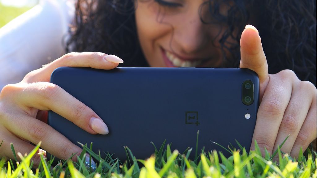 Tem um OnePlus 5 ou 5T? Será que vai ter acesso à OxygenOS 10 com Android 10?