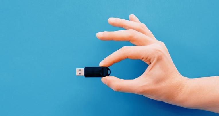 Tiny Core 11! O Linux que é 145 vezes mais pequeno que o Windows 10