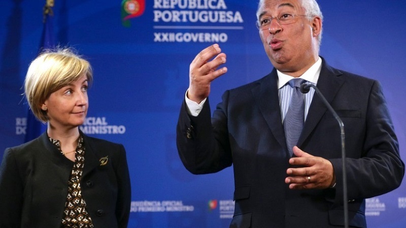 COVID-19: Governo encerra todas as escolas a partir de segunda-feira