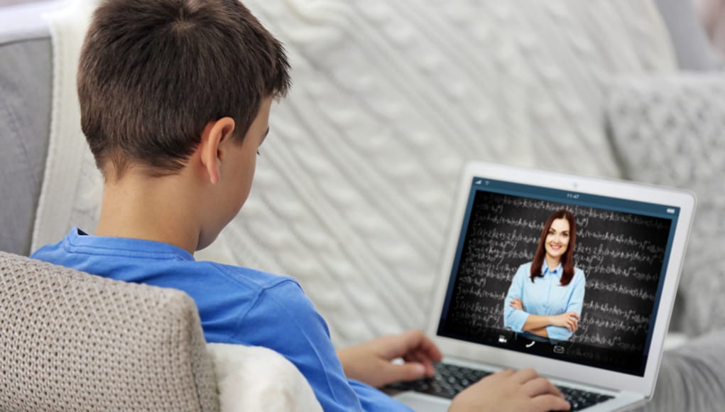 Escola: Aulas do 3º período poderão ser por internet ou TDT