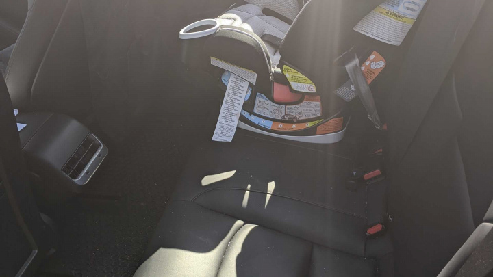 Imagem Tesla Model 3 sem o video de cima