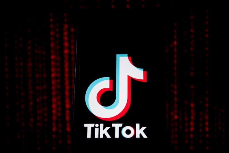 Polícia espanhola alerta que há pedófilos à caça de menores no TikTok