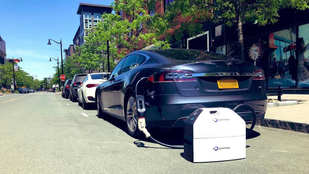 Desenvolvido um carregador elétrico portátil para carros elétricos