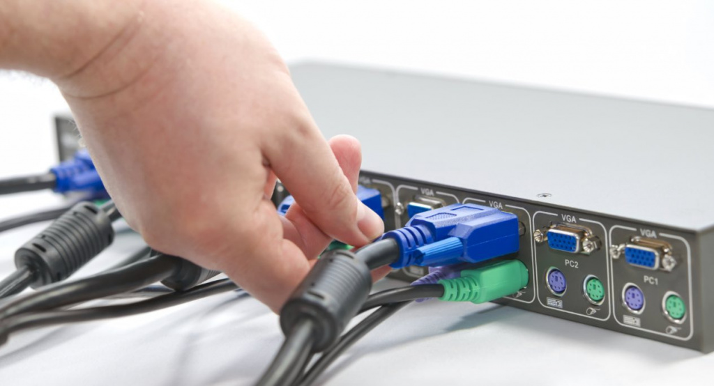 Barrier: Um KVM em software para ter vários PCs com apenas um teclado e rato