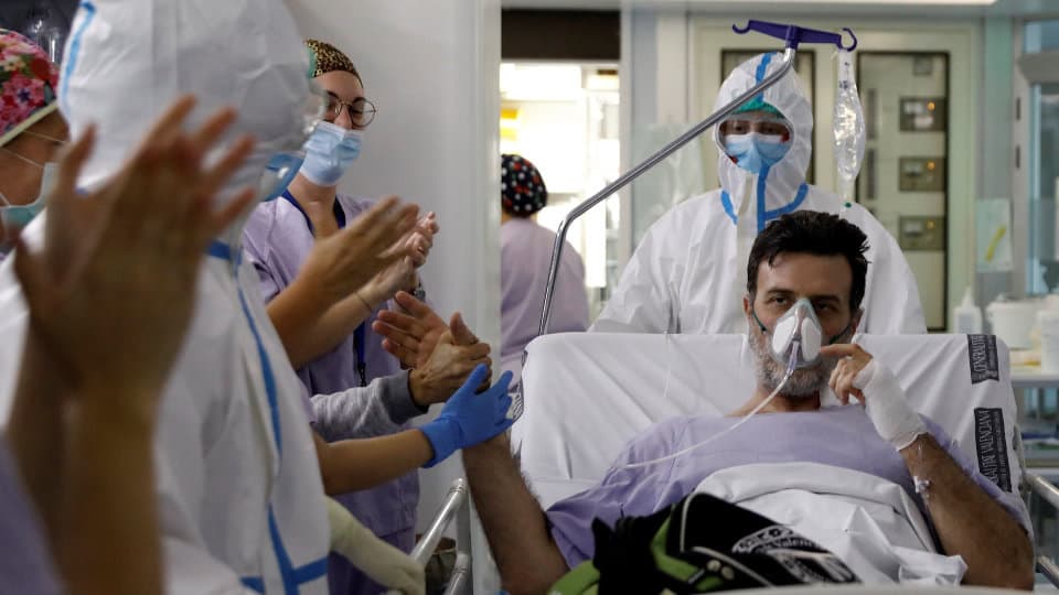 Estudo mostra que pacientes COVID-19 não são infeciosos a partir de alguns dias
