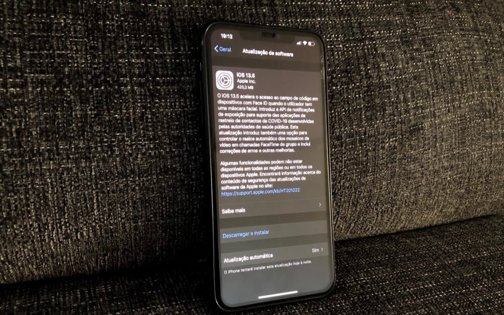 Chegou o iOS 13.5! Há uma novidade para quem usa máscara