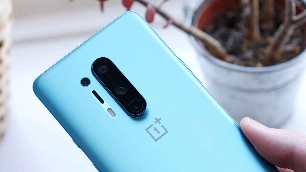 OnePlus 9 Pro com Snapdragon 875 é encontrado no Geekbench