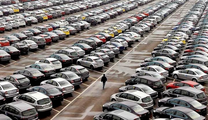 Efeitos COVID-19! Venda de carros novos com quebra de 52,3%
