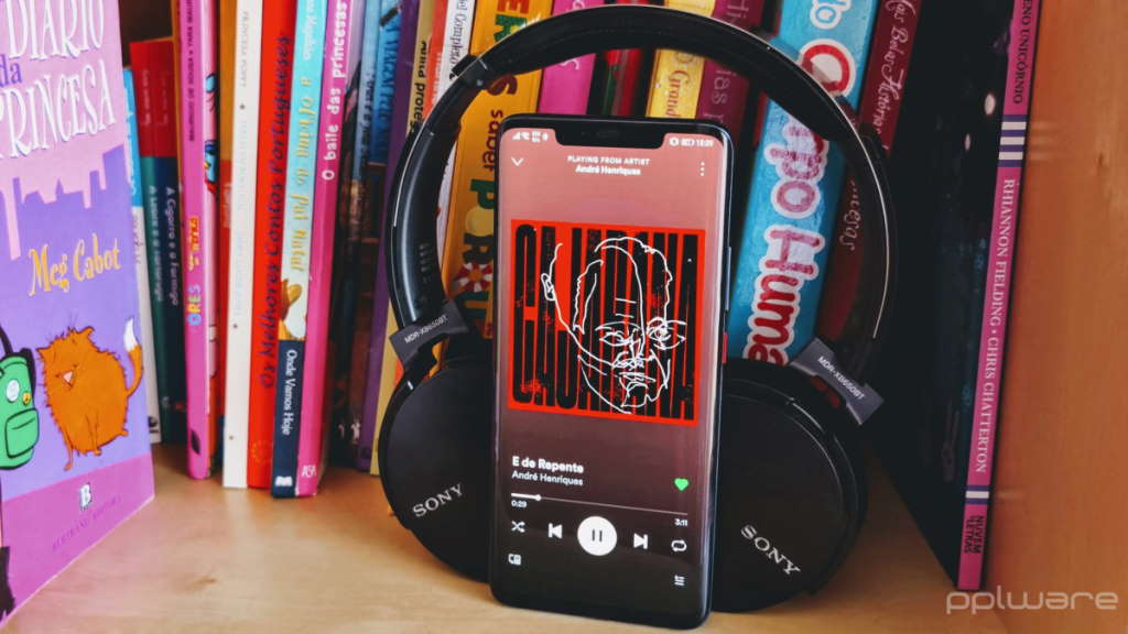 Spotify continua a bater Apple Music e tem 1 em cada 3 utilizadores de streaming pago