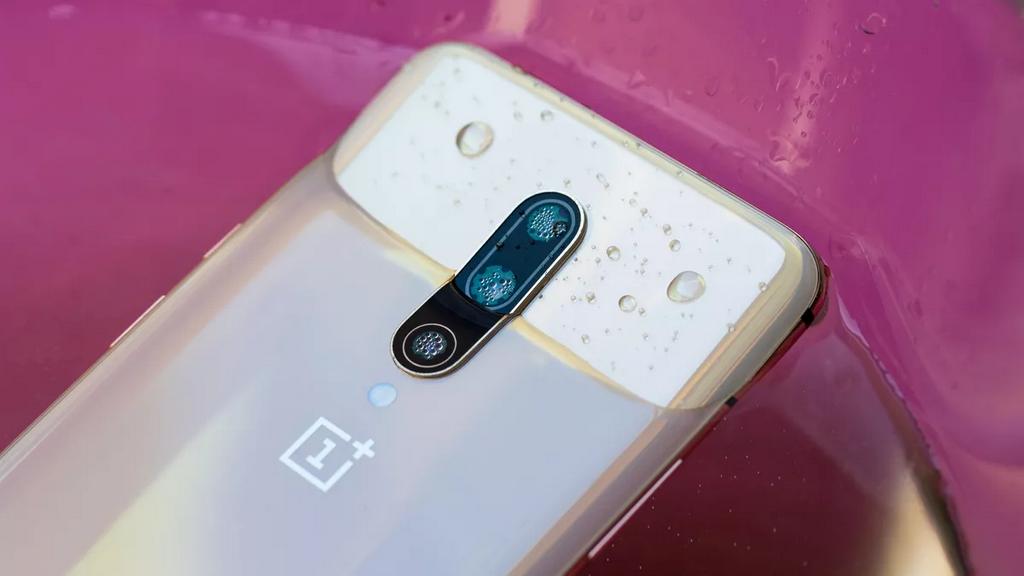 OnePlus expõe centenas de emails de clientes… por falta de um BCC